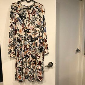 NWT Modcloth Yours Truly Longsleeve Dress White Multi Print Size L